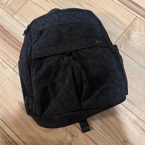 Women's Black Patterned Everyday Backpack